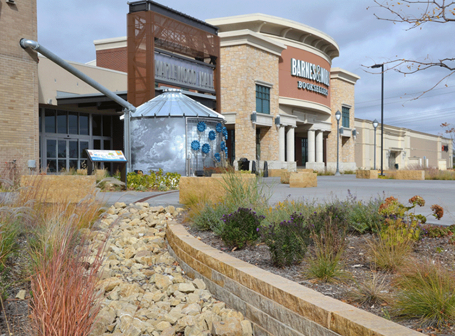 Green infrastructure retrofit of urban shopping mall parking lot