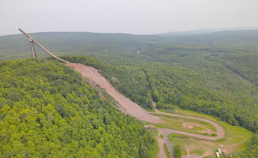 Engineering and design for ski flying facility