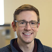 Headshot of Andrew Papke-Larson