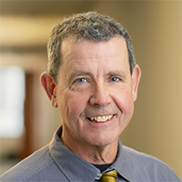 Headshot of Eric Edwalds