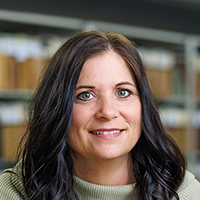 Headshot of Jennifer Webb