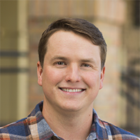 Headshot of Peter Demshar