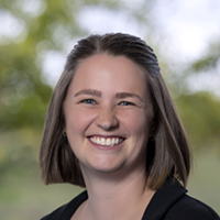 Headshot of Sara Wandrei